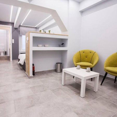Exclusive New Modern Apartment At Syntagma Square Atene Esterno foto