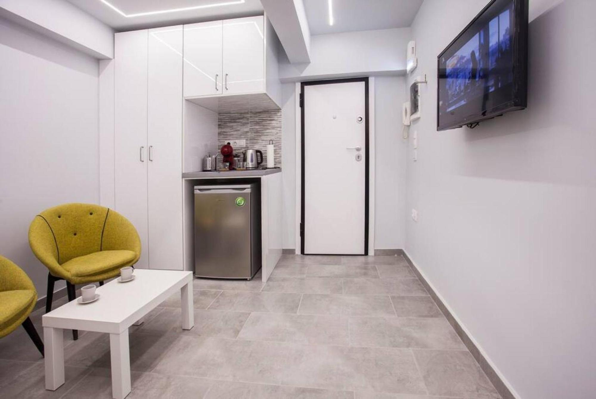 Exclusive New Modern Apartment At Syntagma Square Atene Esterno foto