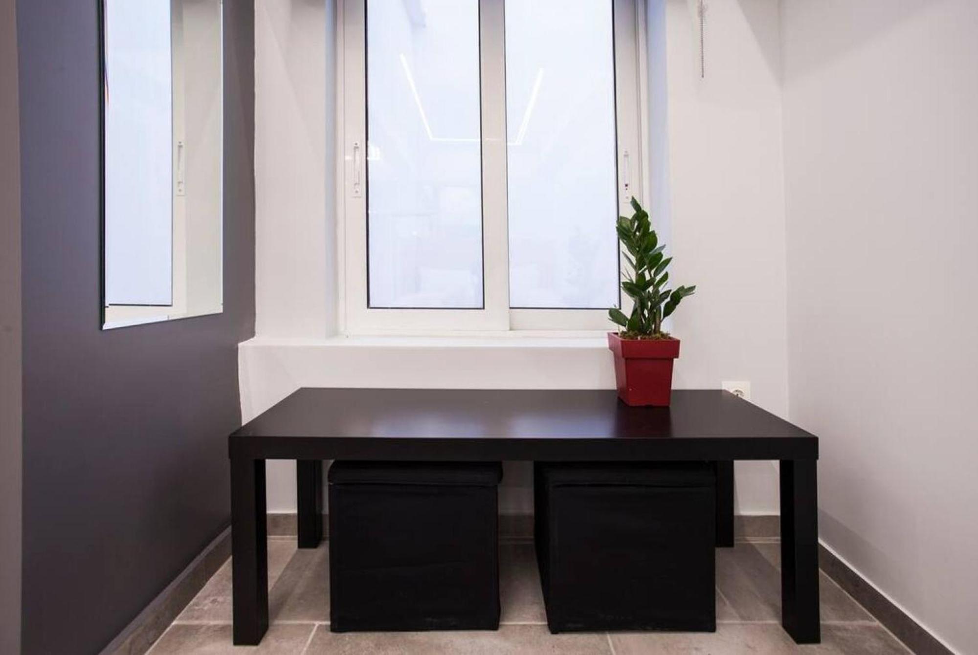 Exclusive New Modern Apartment At Syntagma Square Atene Esterno foto